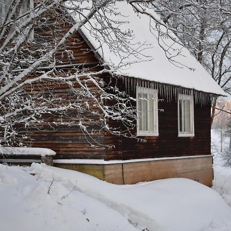Joeniidu Holiday House Trolla Eksteriør bilde