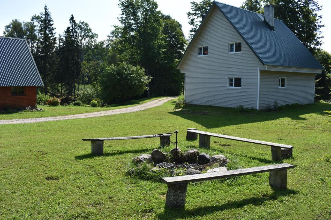 Joeniidu Holiday House Trolla Eksteriør bilde